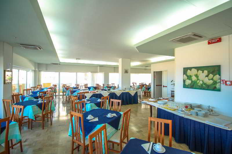 Hotel Carnaby Rimini Esterno foto
