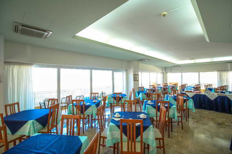 Hotel Carnaby Rimini Esterno foto