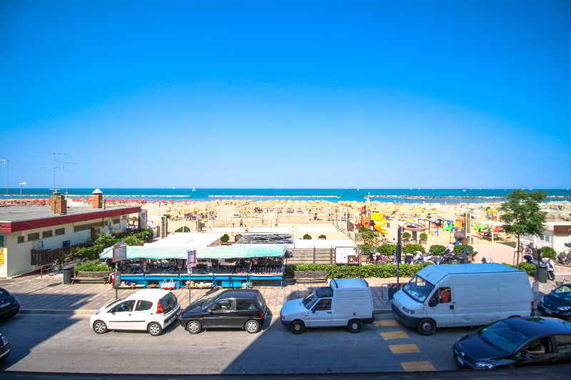 Hotel Carnaby Rimini Esterno foto